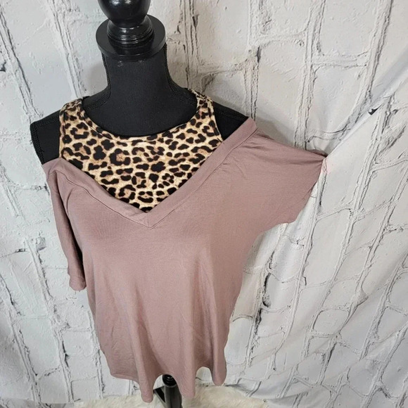 Two in One Layered Shirt Womens Cold Shoulder Blouse Top Leopard Print Relaxed L - Picture 2 of 6